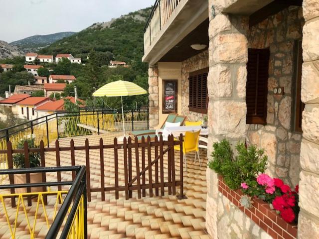 Apartments Stokic Donja Klada Ngoại thất bức ảnh
